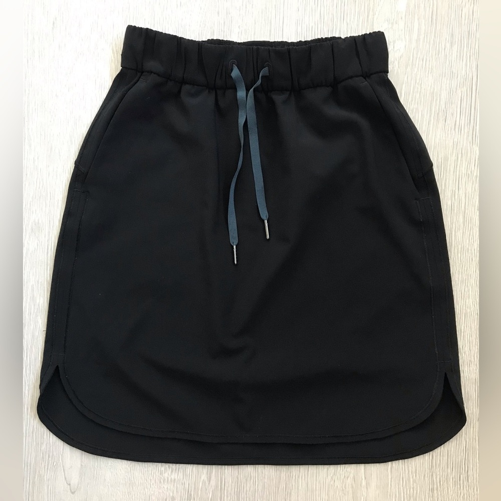 Lululemon On The Fly Skirt